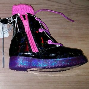 vampirina fashion boots